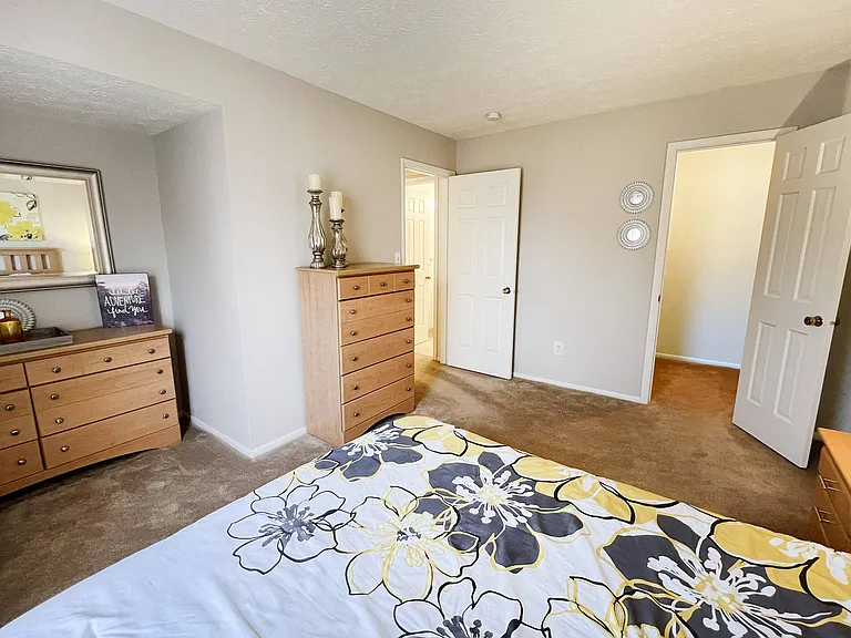 Revere Village Apartments — Photo 78