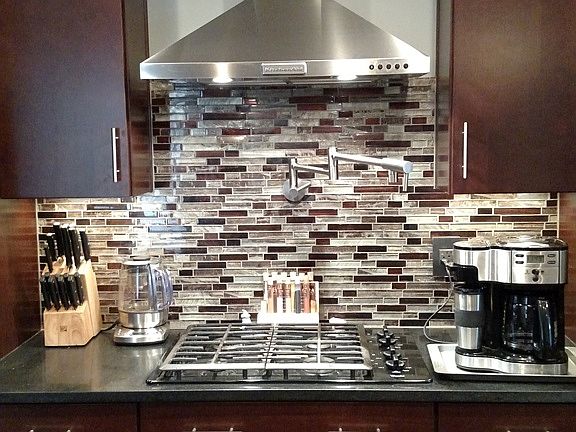 Custom Backsplash/Pot Filler