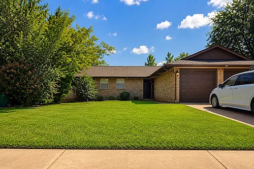 4516 Lunow Dr Photo 1