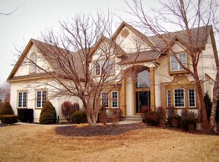 5736 W 146th St, Overland Park, KS 66223