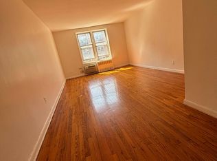 42-20 Bowne St UNIT 5G, Flushing, NY 11355
