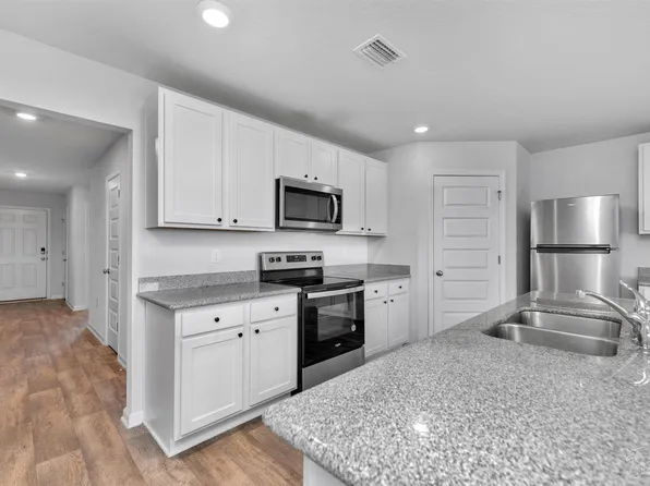 5631 Guinevere Ln #5631, Milton, FL 32583