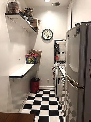 4th image of 167 W 76th St #3-F