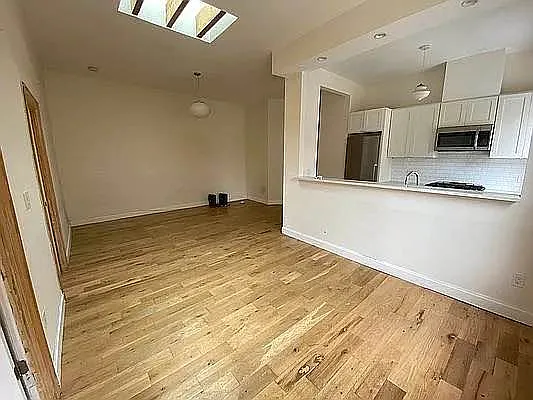 564 Flatbush Ave #3L — Photo 2