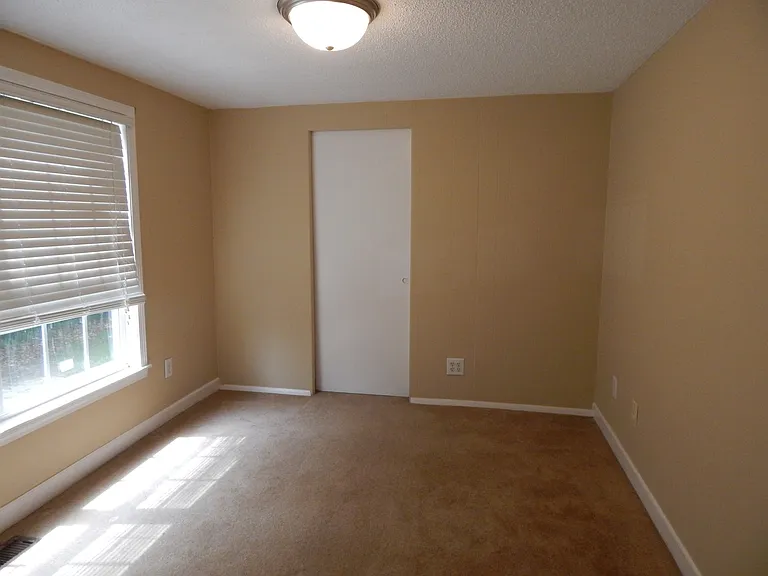 1519 State Highway 21 394 S — Photo 10