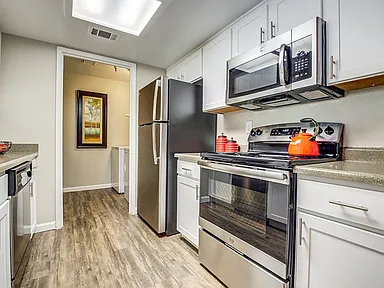 Bella Vista at Hilltop