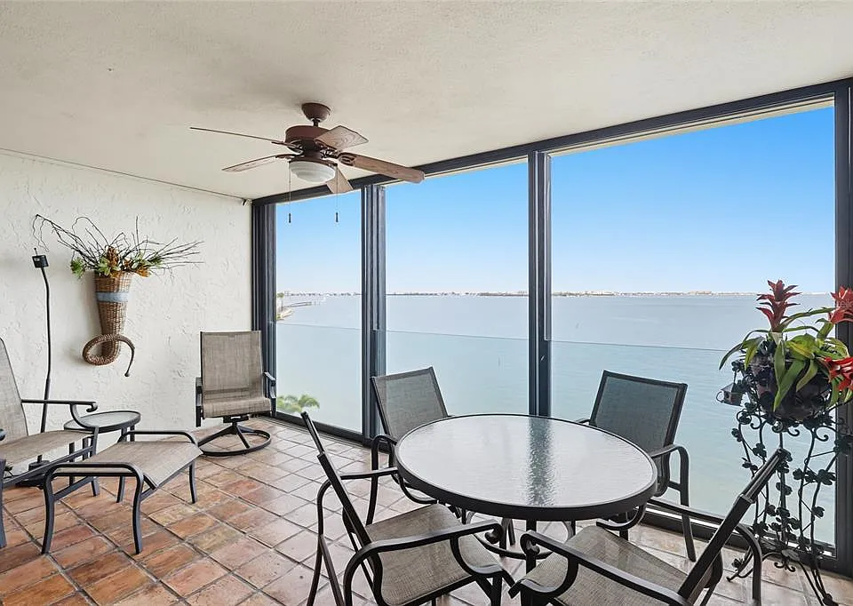 97 Sunset Dr #501