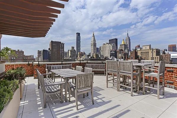 Sold by Corcoran | media 10