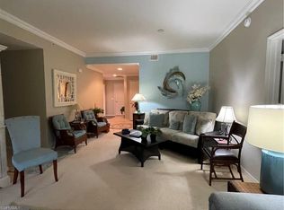 3545 Laurel Greens Ln N UNIT 102, Naples, FL 34119