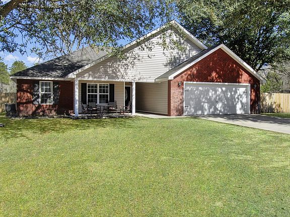 3rd image of 248 Woolard Way NE