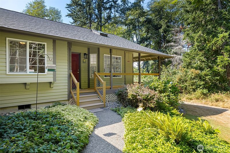 2nd image of 3388 Leroy Circle