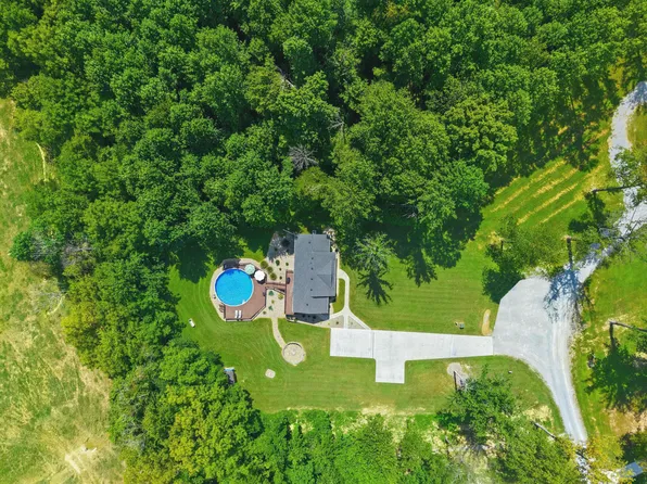 105 Majesty Ln, Campbellsville, KY 42718