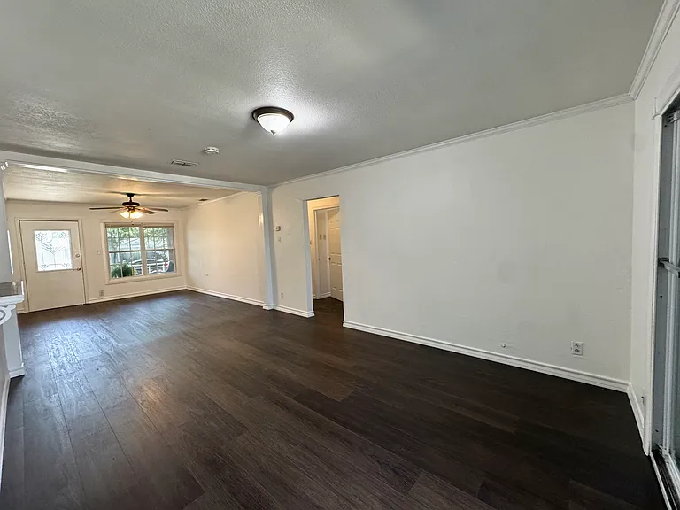 746 Lansdown Dr — Photo 19