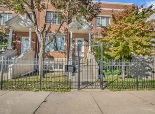 2554 W Warren Blvd, Chicago, IL 60612
