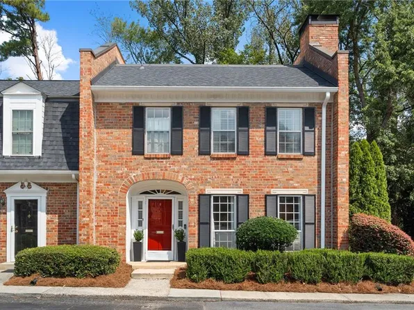 8 Kings Tavern Pl NW, Atlanta, GA 30318