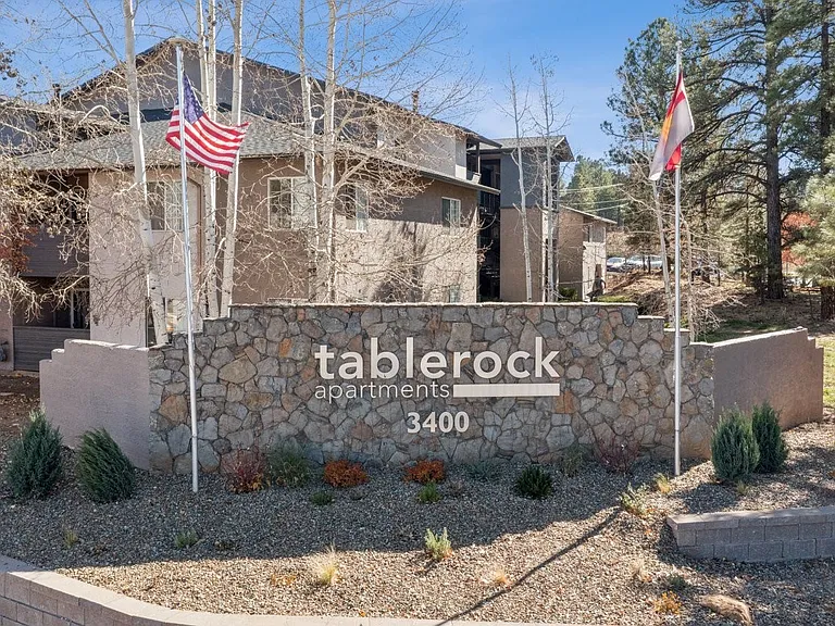 Table Rock — Photo 1