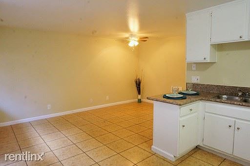 2nd image of 4970 Auburn Dr APT 5