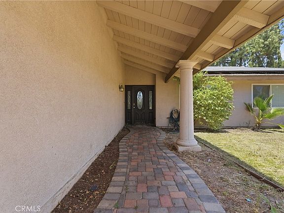 4th image of 20853 Laurent St