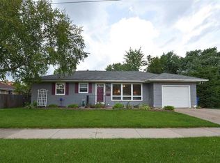 1520 Porter Ave, Oshkosh, WI 54902