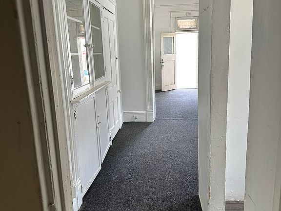 4th image of 1100 Myrtle Ave #2