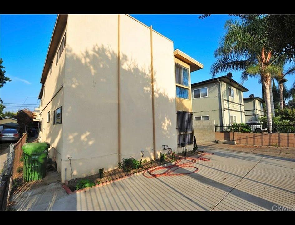 Front of bldg