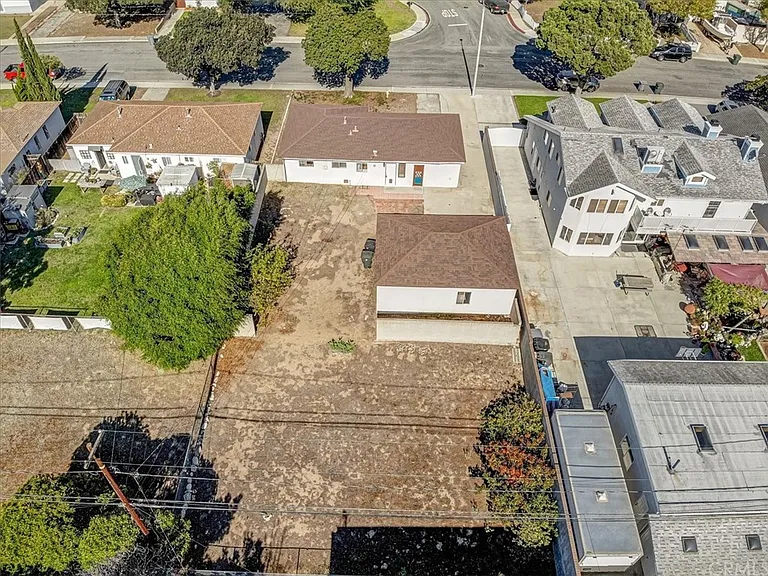 4604 Mindora Dr — Photo 77