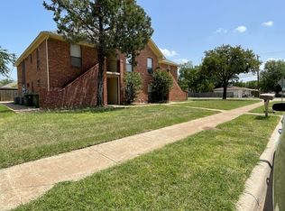 800 Betty Ct APT C, Hurst, TX 76053