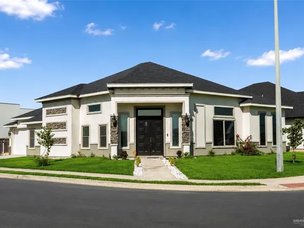 202 N 32nd St, Hidalgo, TX 78557