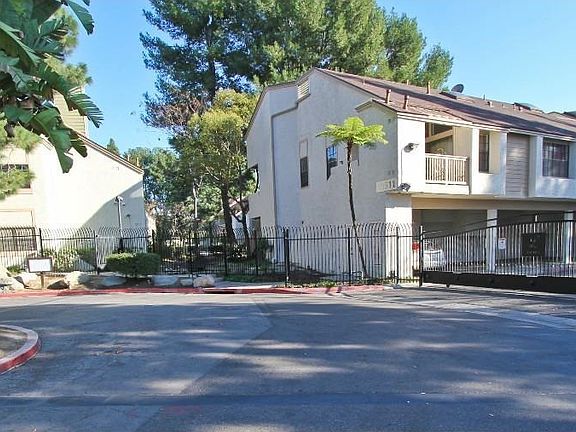 2nd image of 10531 Lakeside Dr S #126