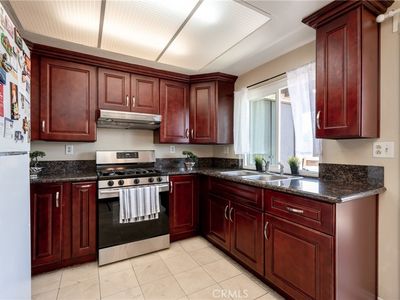 3943 W McFadden Ave APT B, Santa Ana, CA, 92704