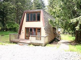 100 Wagon Jack Ln, Arcata, CA 95521