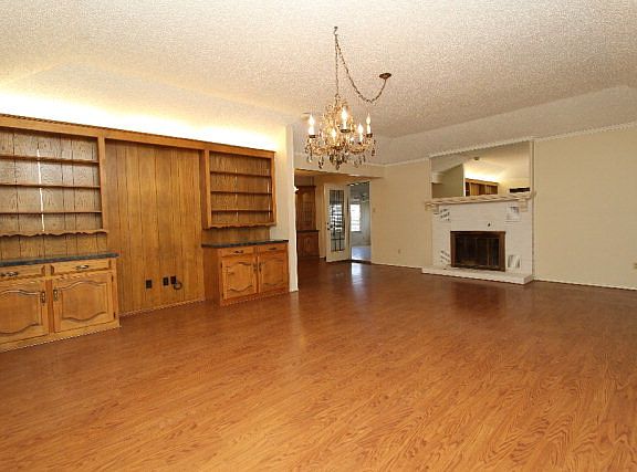 2nd image of 149 Ocean Dr