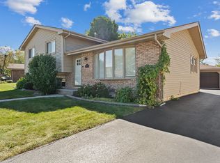 17008 89th Ave, Orland Hills, IL 60487