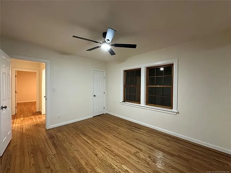 1235 S Gary Pl — Photo 24