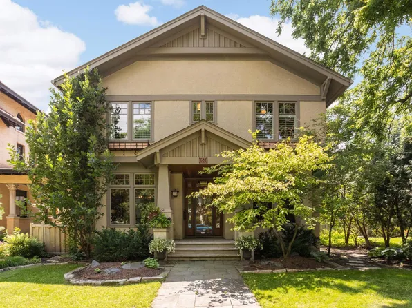 582 Summit Ave, Saint Paul, MN 55102