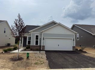 6650 Preserve Dr, Lewis Center, OH 43035