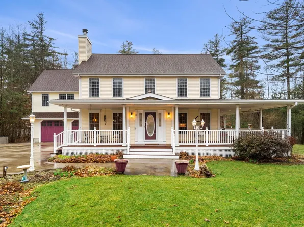 14 Lund Street, Litchfield, NH 03052