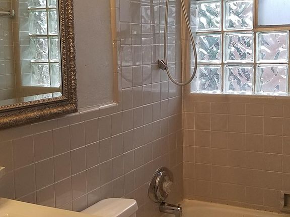 4th image of 6910 Edison Ave