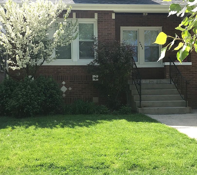 1st image of 6642 N Octavia Ave