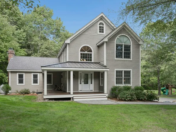 17 Panettieri Dr, Lakeville, MA 02347