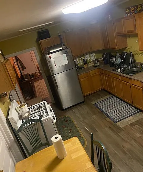 153 Turtle St — Photo 5