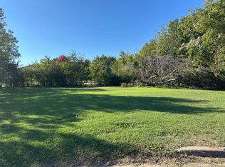 100 Palmer Dr, Monett, MO 65708