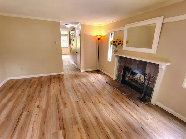 601 Sutton Ln, Port Orchard, WA 98366