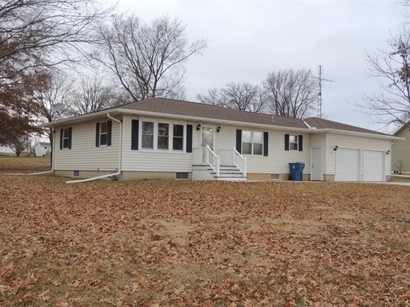 301 W Washington Ave, Arlington, IL 61312