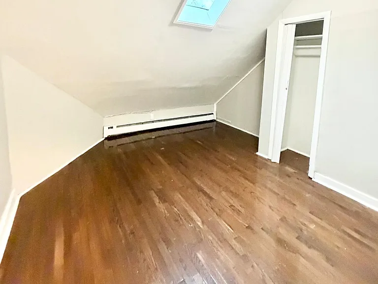 322 Sherman Ave #3 — Photo 4