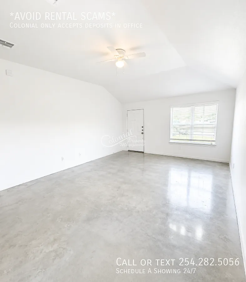 3 bed, 2.0 bath, 1306 sqft, $1,245 — Photo 3