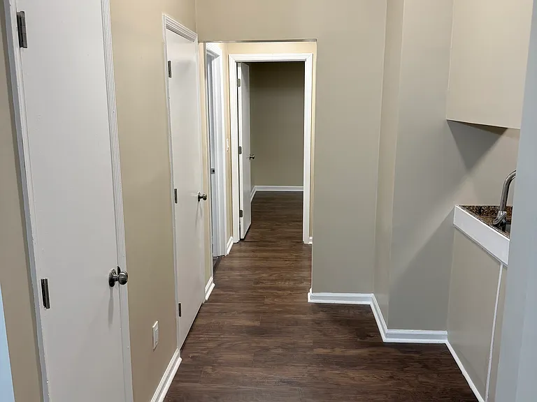 6030 Creekford Dr — Photo 5