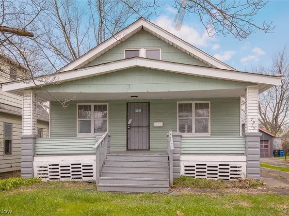 7915 Vineyard Ave, Cleveland, OH 44105