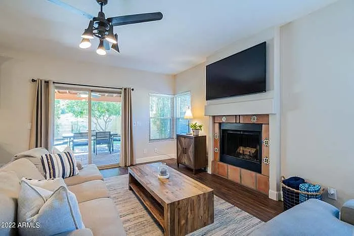 9145 E Jenan Dr — Photo 22