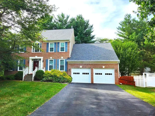 15004 Damson Ter, Gaithersburg, MD 20878